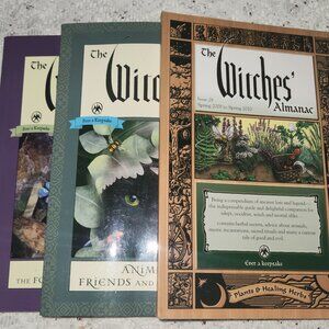 Lot 3 Witches Almanacs 2010-2011; 2019-2020; 2020-2021
